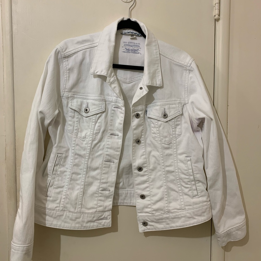 White Levi’s Denim Jacket